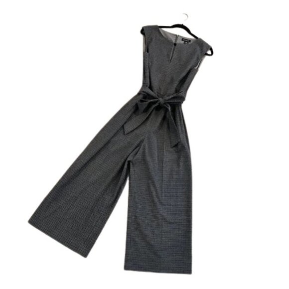 CLUB MONACO Tweed Cap Sleeve Notch Neck Wide Leg Jumpsuit - size 10 - Picture 1 of 7